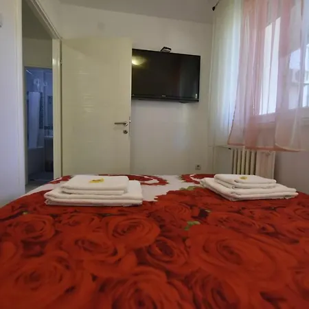 Isidora Apartman *